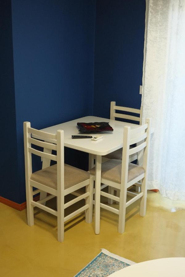 Oak Street Apartment تيرانا المظهر الخارجي الصورة