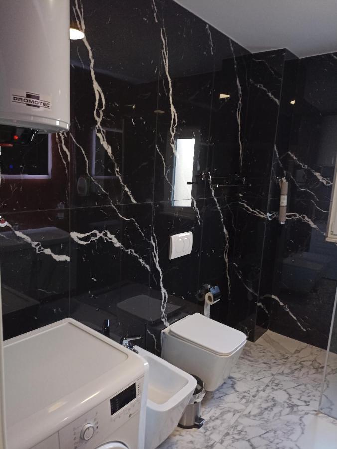 Oak Street Apartment تيرانا المظهر الخارجي الصورة
